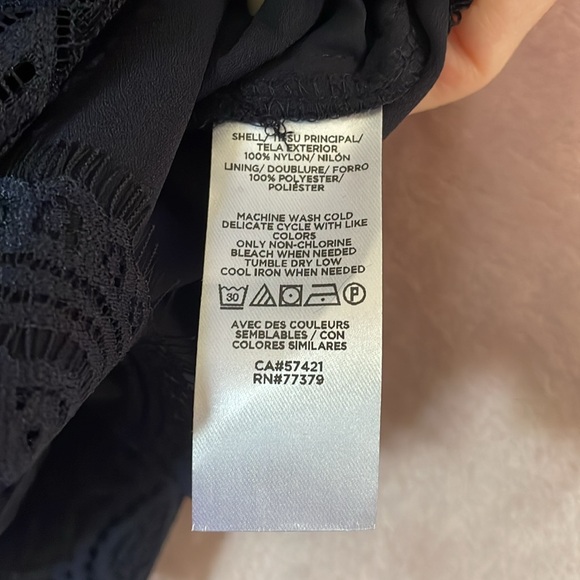 NWT Navy Lace LOFT Halter Top Lined - Picture 16 of 16